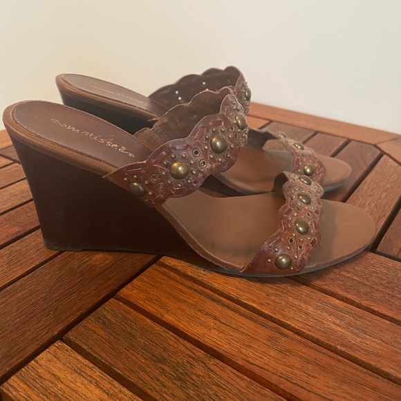 Brown Leather Wedge Sandals Size 6 1/2 - Picture 1 of 6